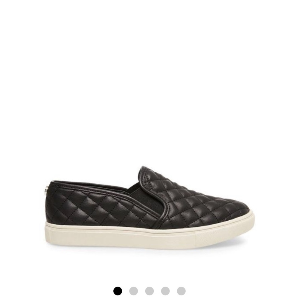 Steve Madden Black Sneaker